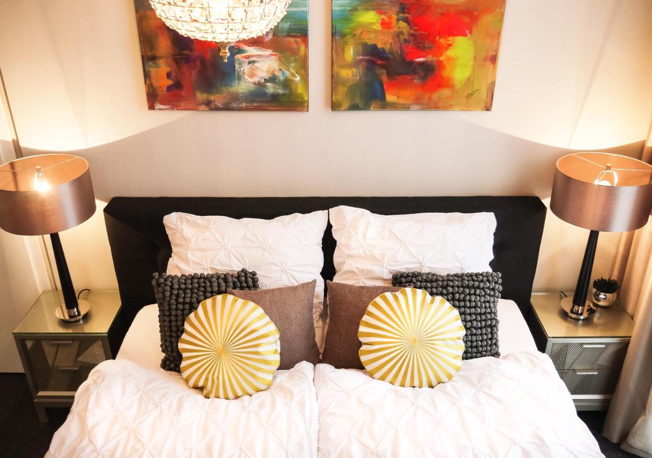 Comfort And Style In City Center With Ensuite Bathroom On Schaafenstrasse Kolonia Zewnętrze zdjęcie