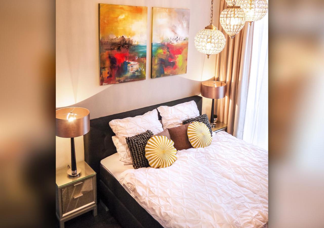 Comfort And Style In City Center With Ensuite Bathroom On Schaafenstrasse Kolonia Zewnętrze zdjęcie