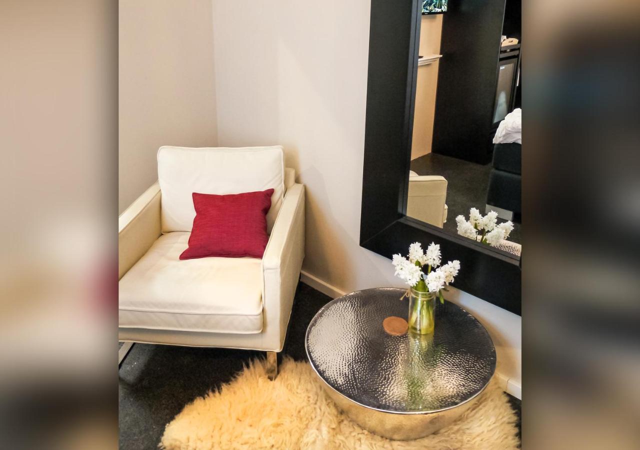 Comfort And Style In City Center With Ensuite Bathroom On Schaafenstrasse Kolonia Zewnętrze zdjęcie